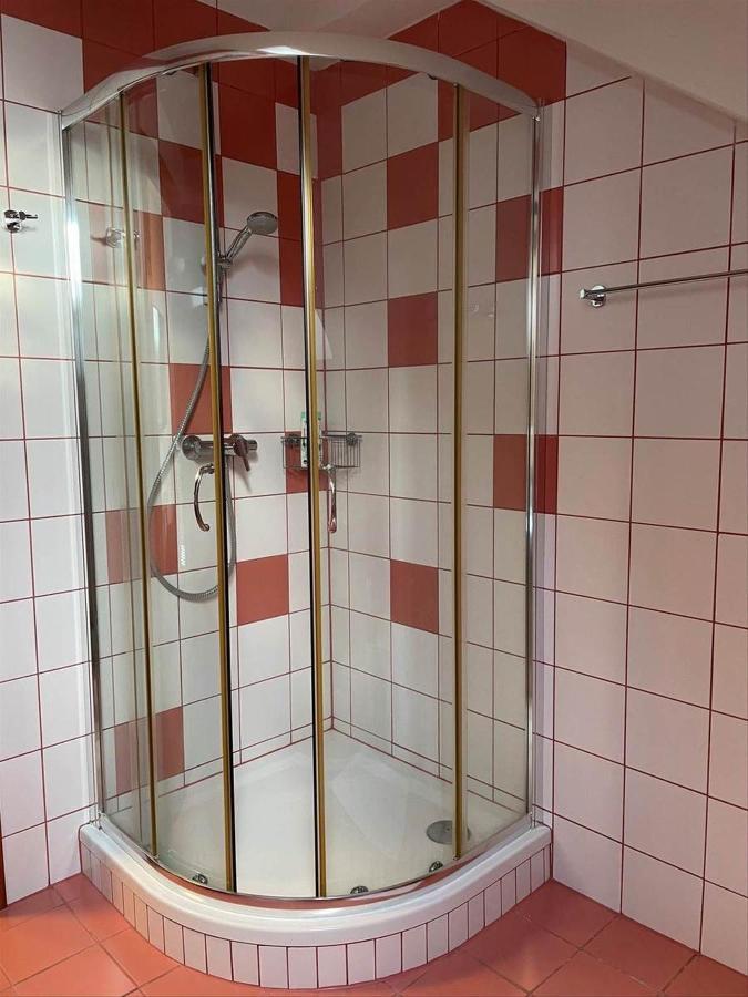 Eltako Penzion Karlovy Vary Luaran gambar